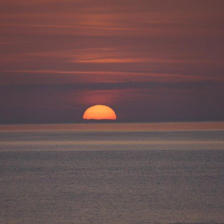 West Horizon Holiday Cottage Лохинвер Екстериор снимка